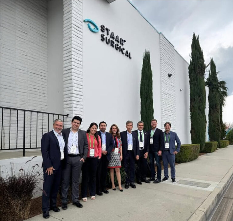 Visitando a fábrica da Staar  Surgical na Califórnia